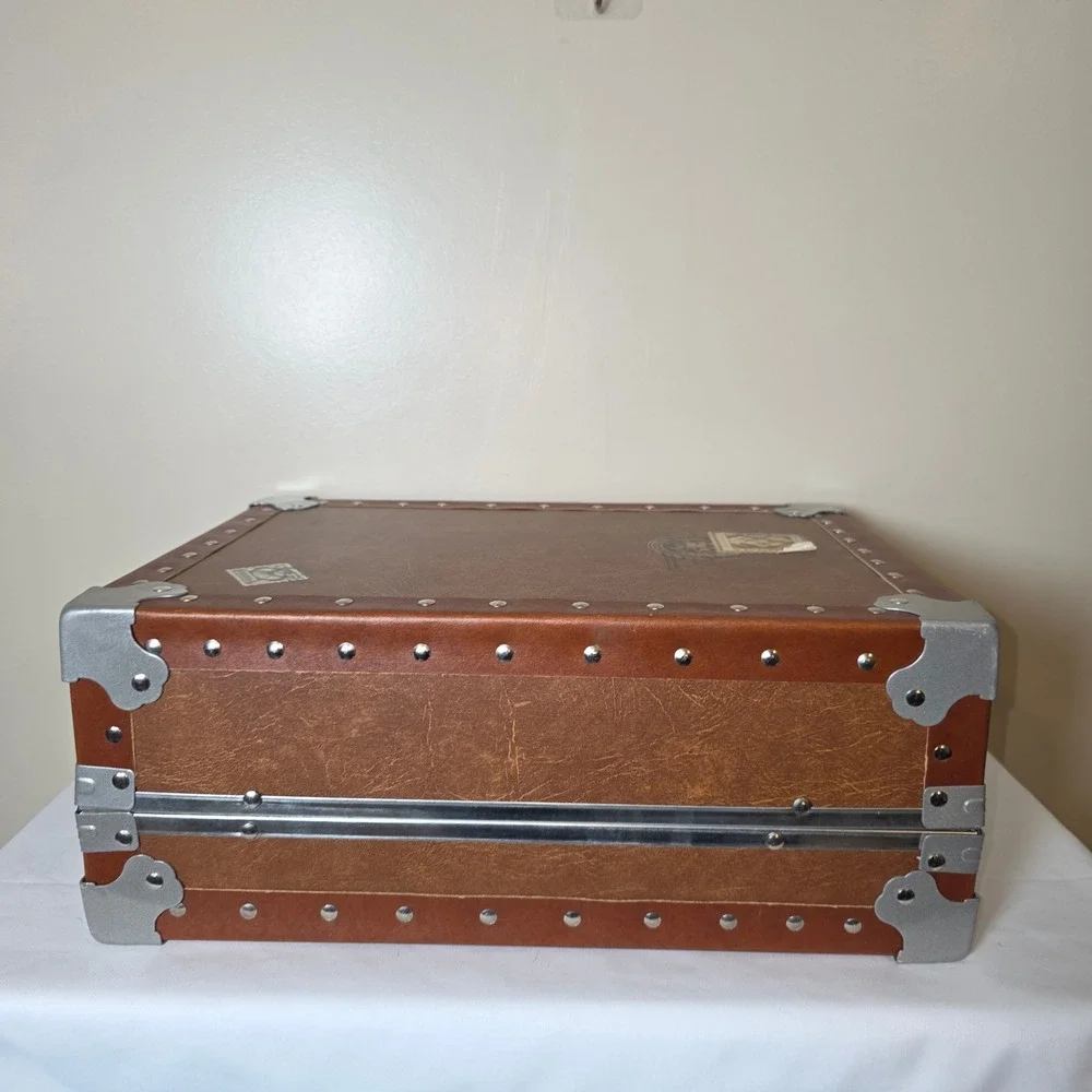 Rare Vtg Starbucks Coffee‎ Liqueur Promotional Style Steamer Trunk Display Case